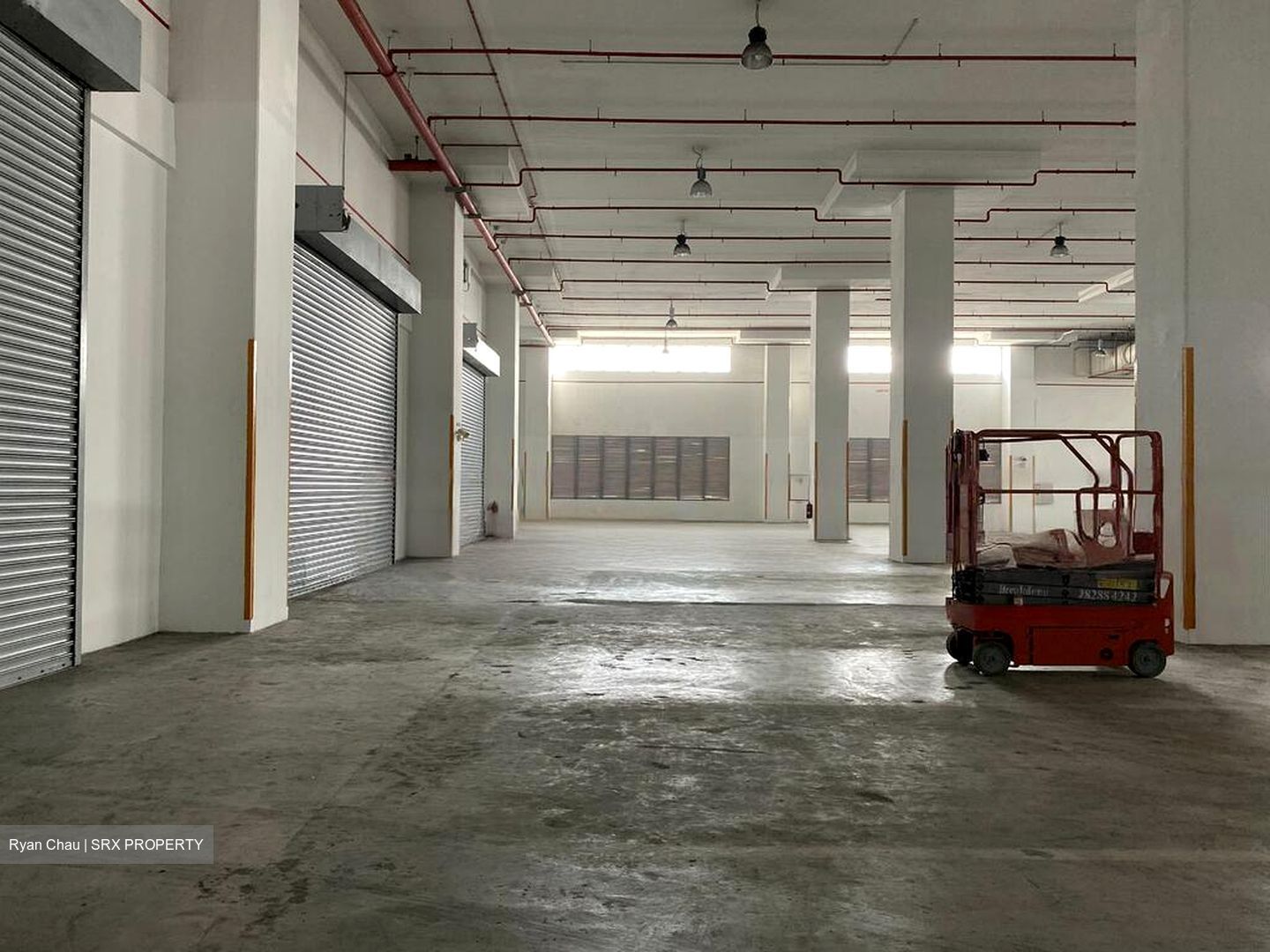 West Coast Gardens (D5), Warehouse #470474391